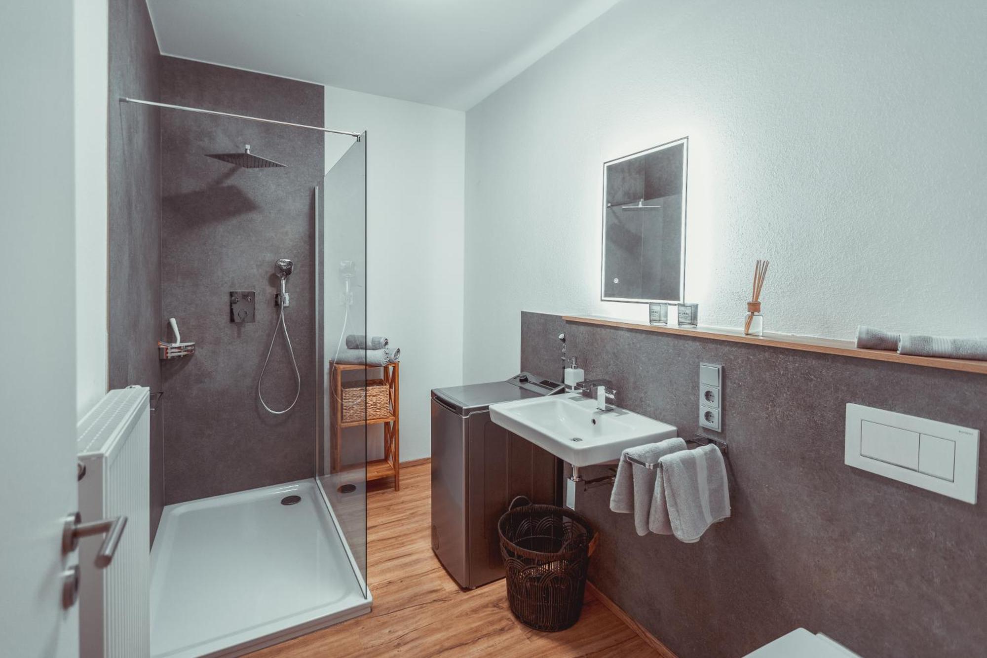 Apartment Exklusive Mosel-fewo In - Grosse Dachterrasse - Netflix - Waschmaschine Senheim